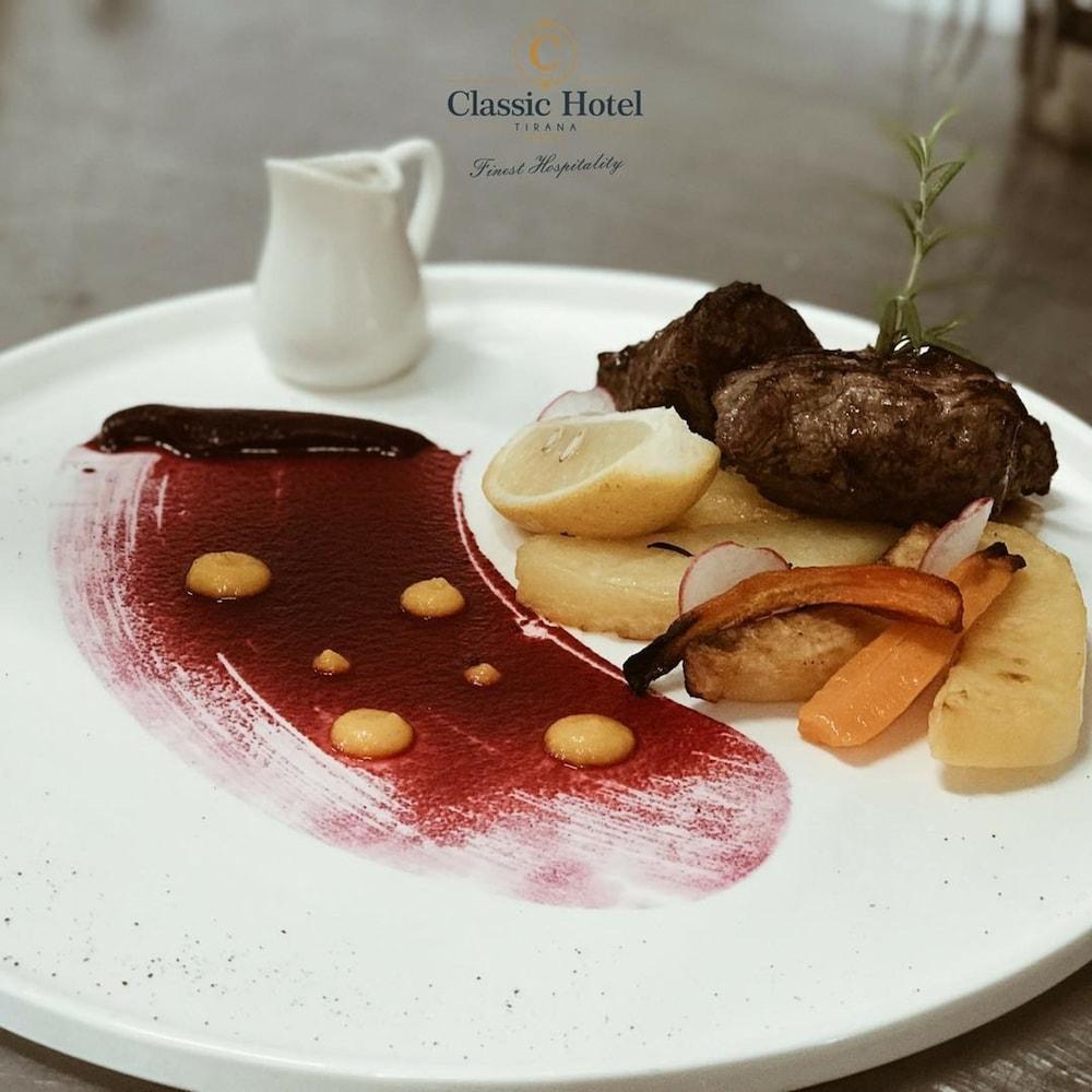 Classic Hotel Tirana Bagian luar foto