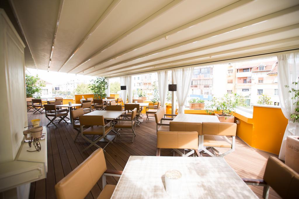 Classic Hotel Tirana Bagian luar foto