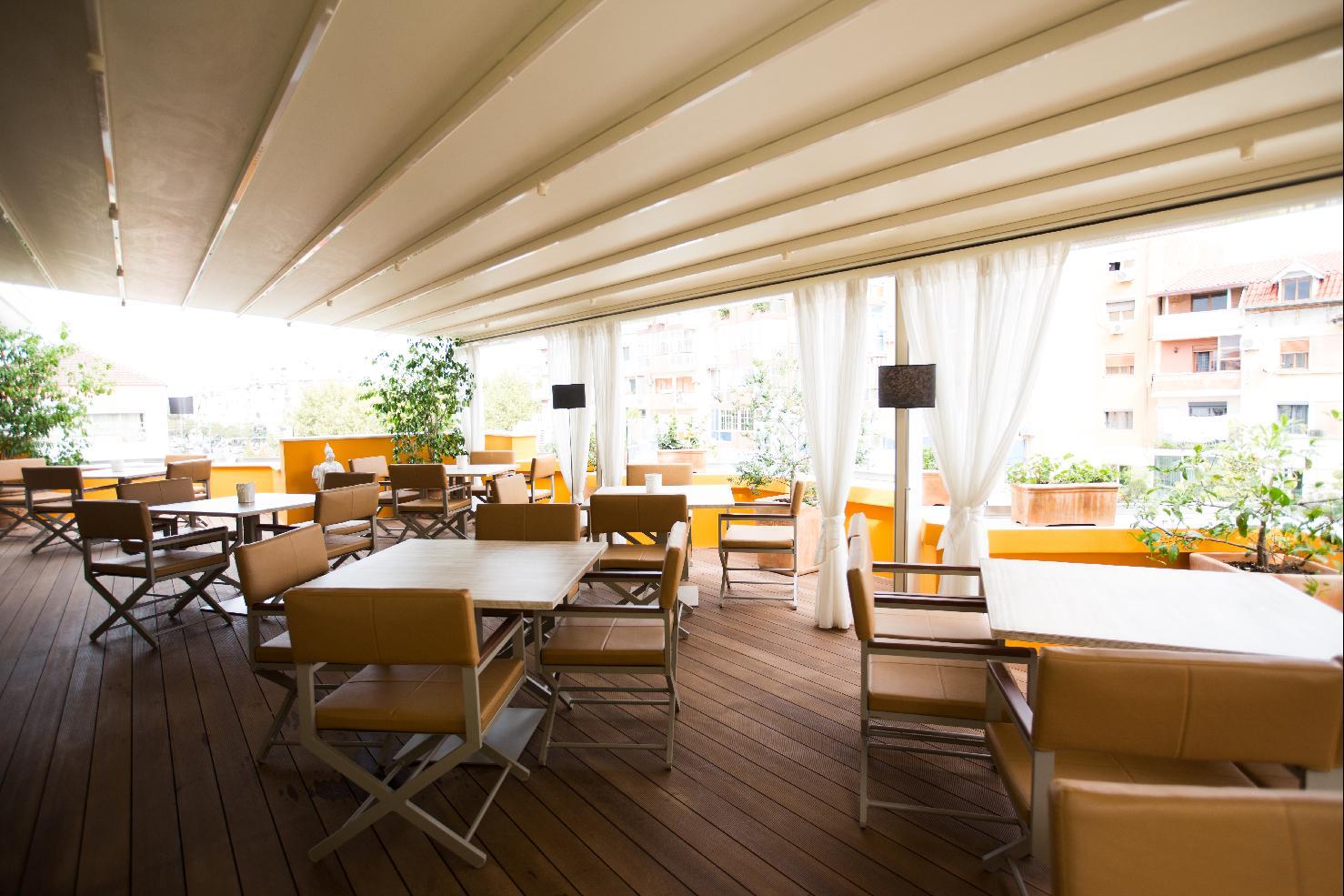 Classic Hotel Tirana Bagian luar foto