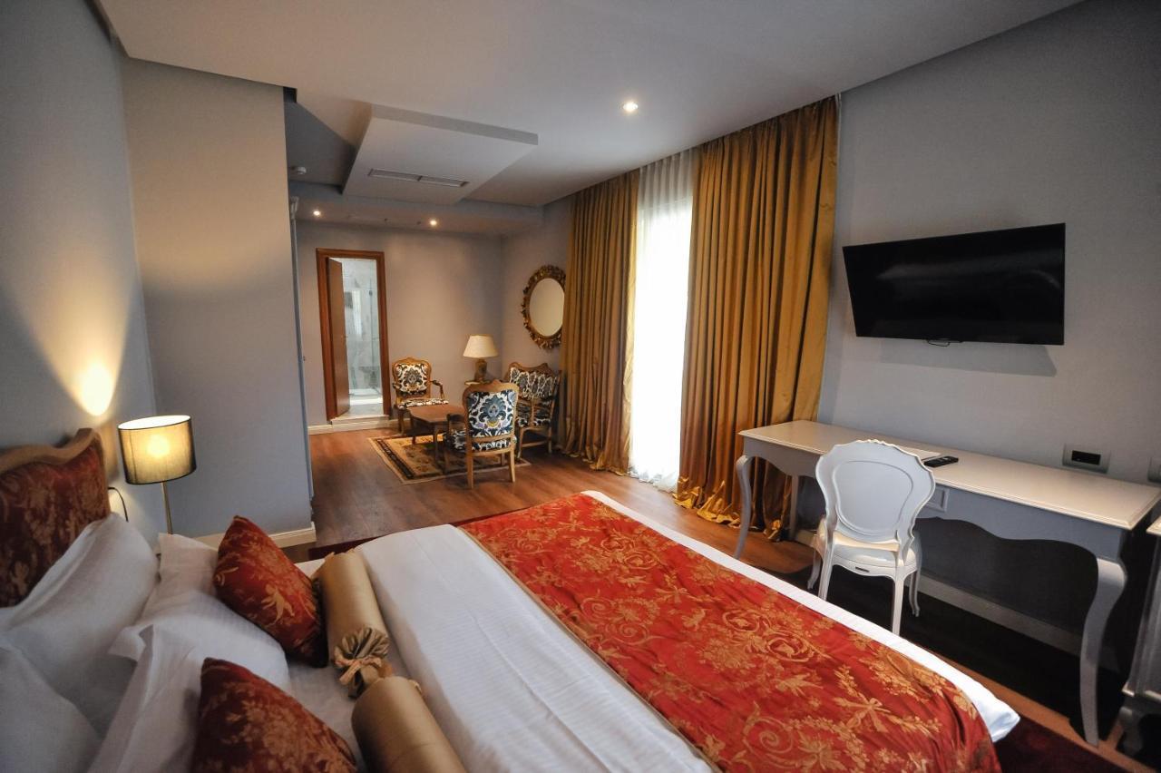 Classic Hotel Tirana Bagian luar foto